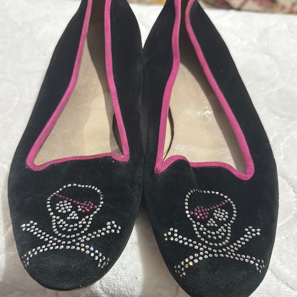 Black and Pink Skull Embellished Women's Flats